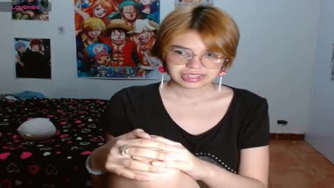 Snapshot of katsuya2 chatting on 10.25.25 . Katsuya online show from 10.25.25