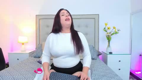 Snapshot of kattagoez chatting on 09.21.25 kattagoez online show from 09.21.25