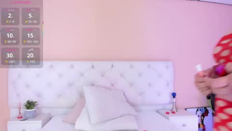 Snapshot of katte_landerr chatting on 10.08.25 Katte online show from 10.08.25