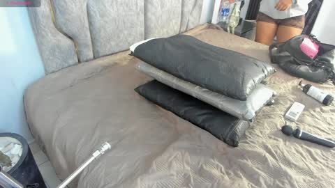 Katerine online show from 02.02.25