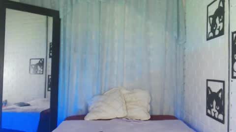 Snapshot of kattia_23 chatting on 02.23.25 kattia online show from 02.23.25