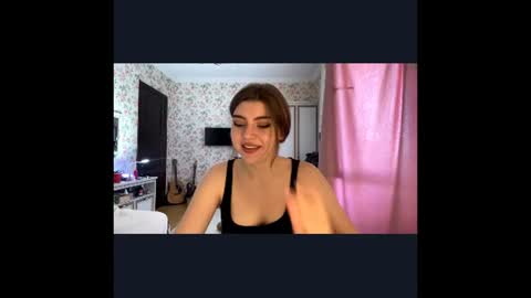 Snapshot of kattiemichelson chatting on 07.04.26 Molly online show from 07.04.26