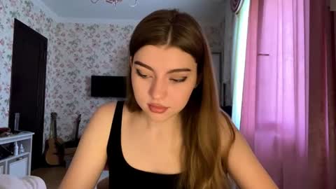 Snapshot of kattiemichelson chatting on 07.16.26 Molly online show from 07.16.26