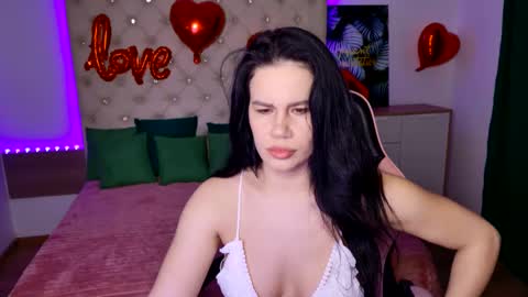 KattieSims online show from 02.06.25