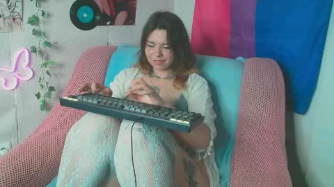 Snapshot of kattixo chatting on 05.15.26 Katti online show from 05.15.26