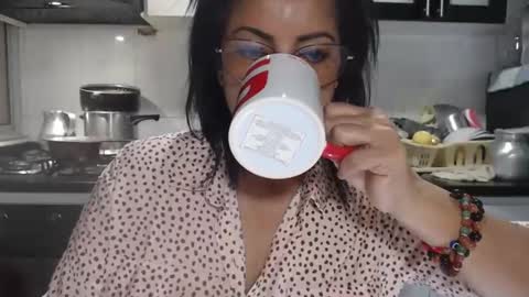 KattleyaGrey online show from 11.22.25