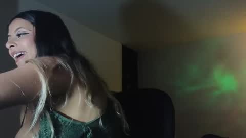 Luu sell online show from 01.11.25