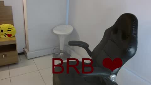 katty_love01 online show from 02.25.25