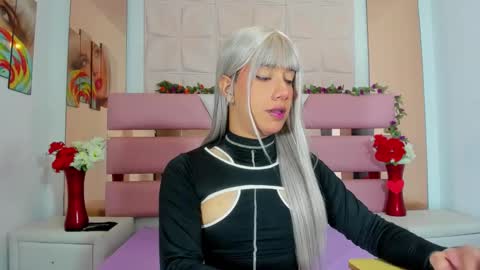 KattyJener online show from 04.17.26