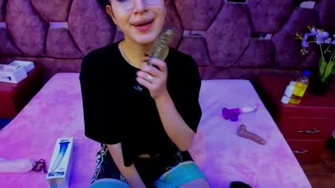 katty online show from 10.18.25