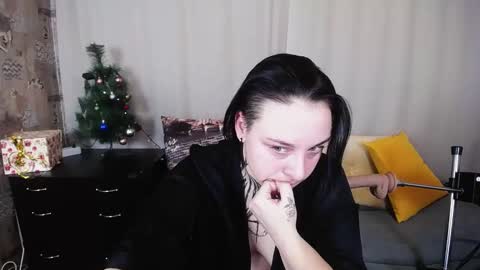 Snapshot of kattyroys chatting on 01.06.25 Katty online show from 01.06.25