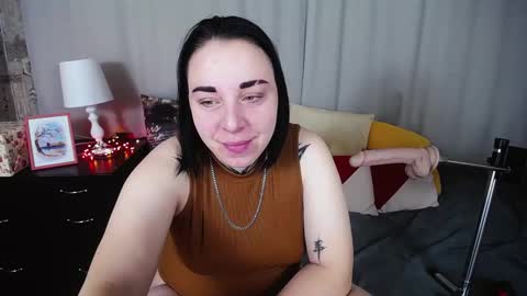Snapshot of kattyroys chatting on 01.19.25 Katty online show from 01.19.25