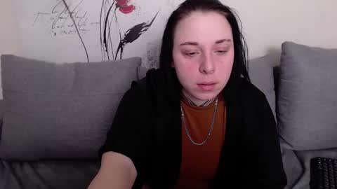 Snapshot of kattyroys chatting on 02.11.25 Katty online show from 02.11.25