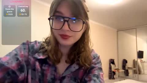 Olivia online show from 03.25.26