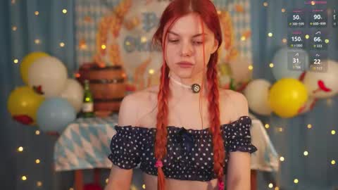 Snapshot of katy_ethereal chatting on 10.06.25 Katy - online show from 10.06.25