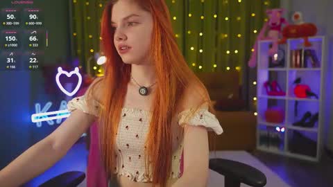 Snapshot of katy_ethereal chatting on 11.09.25 Katy - online show from 11.09.25