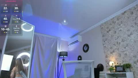 Kate online show from 04.18.26