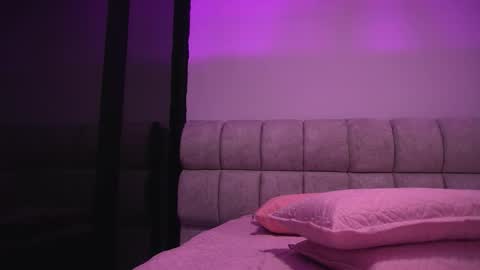 Snapshot of katy_rios_ chatting on 11.05.25 Katy online show from 11.05.25