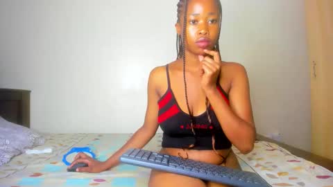 Snapshot of katy_washington chatting on 10.18.25 Katy online show from 10.18.25