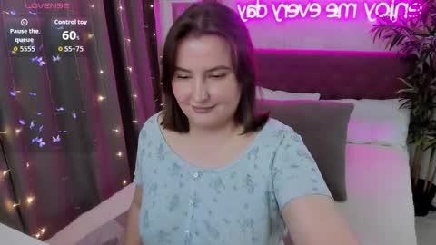 Kate online show from 10.15.25