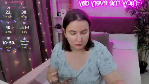 Kate online show from 10.26.25