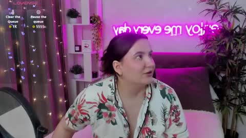 Kate online show from 04.23.26