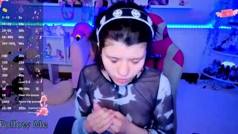 Snapshot of katyazaitseva chatting on 05.01.26 Katya online show from 05.01.26