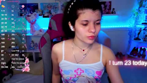 Snapshot of katyazaitseva chatting on 05.17.26 Katya online show from 05.17.26