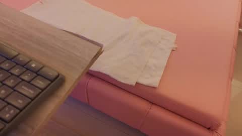 KatyBlondee  online show from 11.30.25