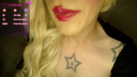 Snapshot of katylove888 chatting on 02.11.25 katy online show from 02.11.25