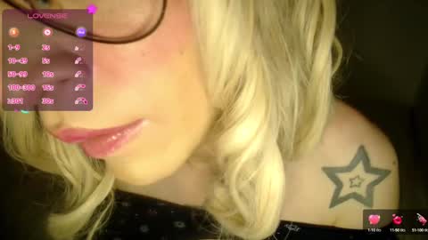 Snapshot of katylove888 chatting on 02.26.25 katy online show from 02.26.25