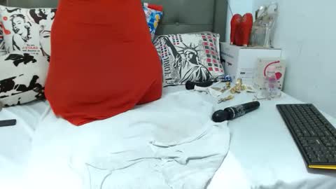 Snapshot of katysquirtdirty69 chatting on 09.15.25 Katy online show from 09.15.25