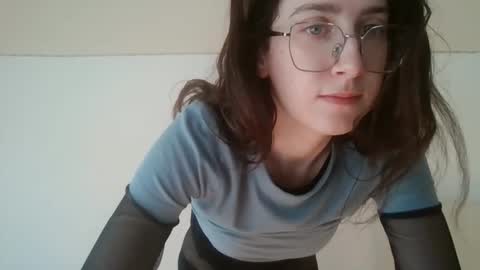 Snapshot of kawaii_snowflake chatting on 02.18.26 kawaii snowflake online show from 02.18.26