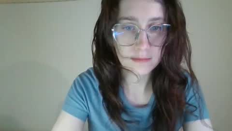 Snapshot of kawaii_snowflake chatting on 02.19.26 kawaii snowflake online show from 02.19.26