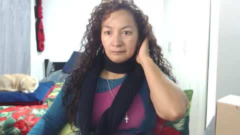  Khawit  online show from 12.21.25