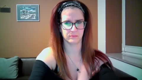 Snapshot of kayalips chatting on 11.14.25 KayaLips online show from 11.14.25