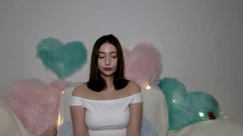 Snapshot of kaylabeautykiss chatting on 05.06.26 kayla online show from 05.06.26