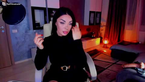 kaylee online show from 12.19.24