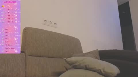 kaylee_ee online show from 10.16.25