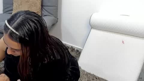 Kaylee Scott online show from 10.01.25