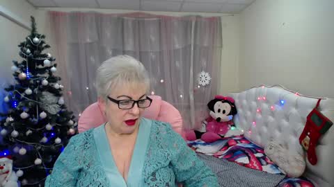 kaylesmoll online show from 01.08.25