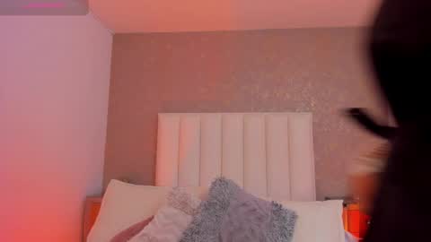 kayliebrooks online show from 11.12.25