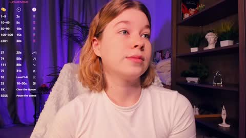 Snapshot of kaylisse chatting on 09.29.25 Hi Im Arina 3 online show from 09.29.25