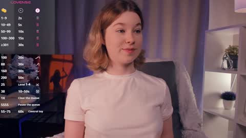 Snapshot of kaylisse chatting on 10.12.25 Hi Im Arina 3 online show from 10.12.25