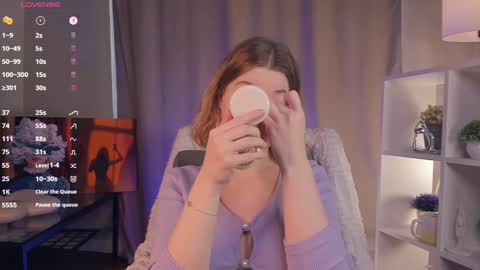 Snapshot of kaylisse chatting on 10.16.25 Hi Im Arina 3 online show from 10.16.25