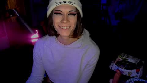 Snapshot of kaynatix chatting on 12.14.24 kaynatix online show from 12.14.24