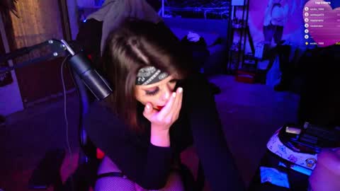 Snapshot of kaynatix chatting on 01.09.25 kaynatix online show from 01.09.25