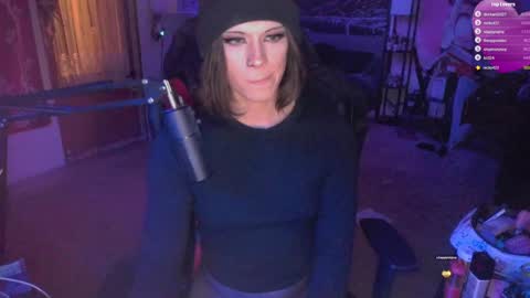 Snapshot of kaynatix chatting on 01.28.25 kaynatix online show from 01.28.25