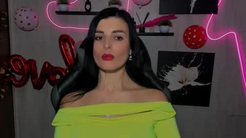 Snapshot of kayworl chatting on 02.20.25 kayworl online show from 02.20.25