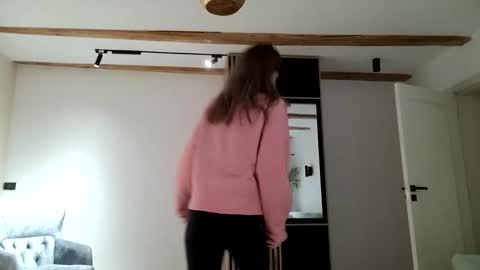 Snapshot of kayyrachyl chatting on 11.15.25 kayyrachyl online show from 11.15.25